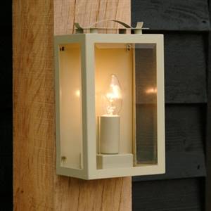 Lantern light - Clay